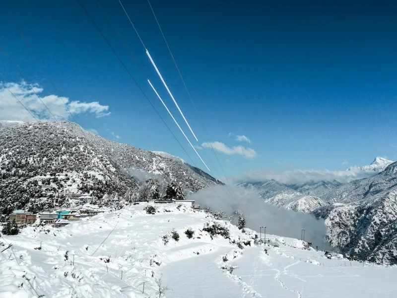 Mountain ridges above Lohajung village, gateway to Brahmatal and Roopkund