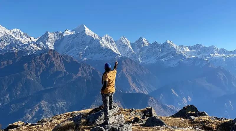 Khaliya Top trek — Panchachuli panorama from Munsiyari